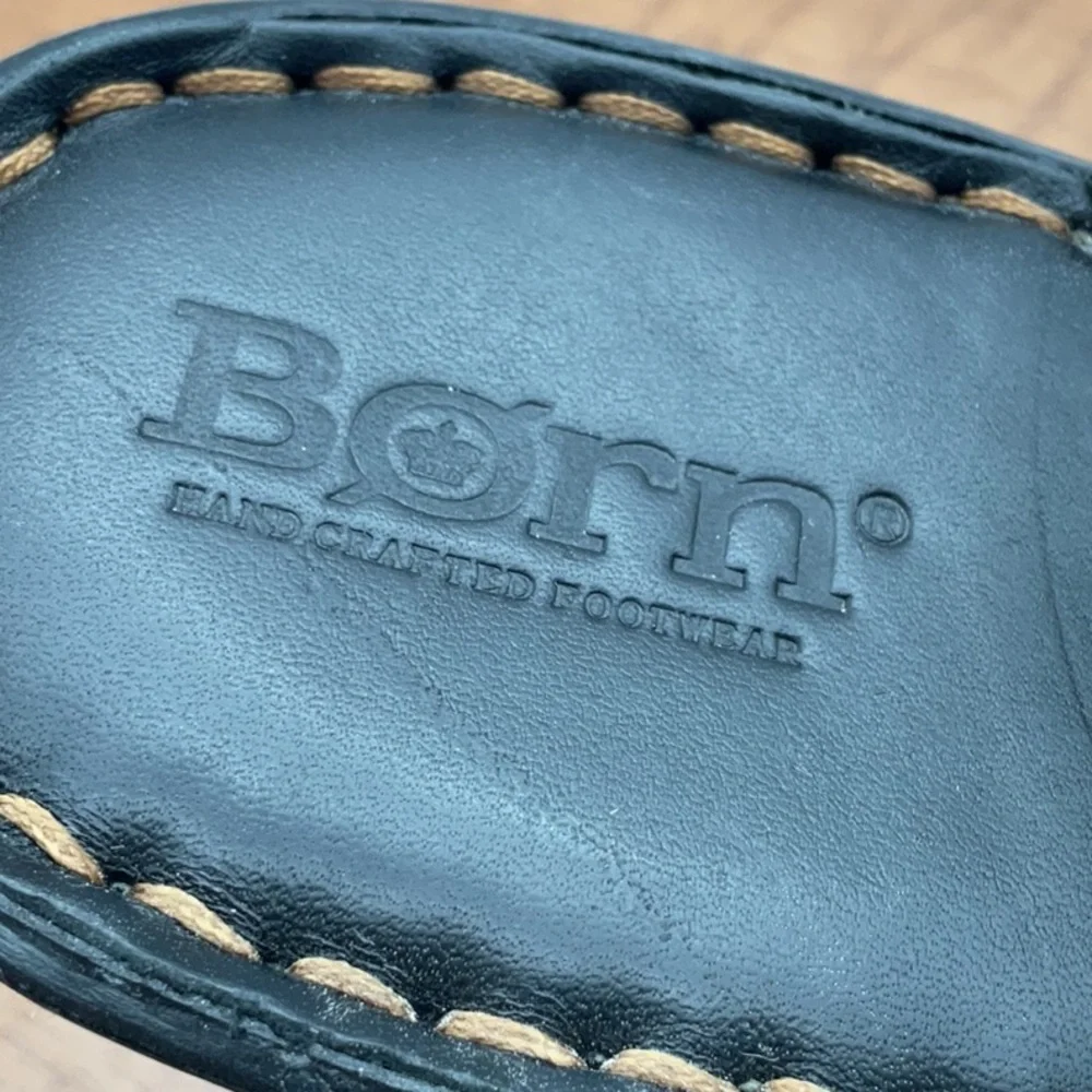 Born Black Leather women mules  size 9‎